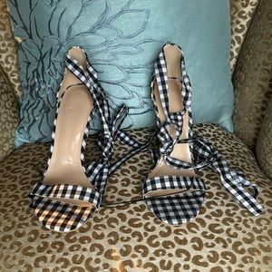 NWT black/white gingham ankle tie stiletto Forever 21 heeled sandals